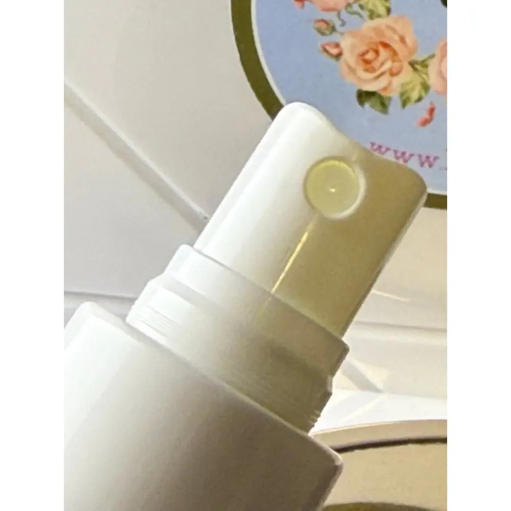 Living Proof No Frizz Smooth Styling Spray - 200 mL - NEW no box
